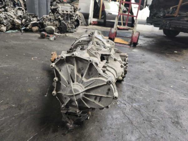 BOITE DE VITESSE MANUEL AUDI 1.8TFSI CODE: JJF - Vue 4